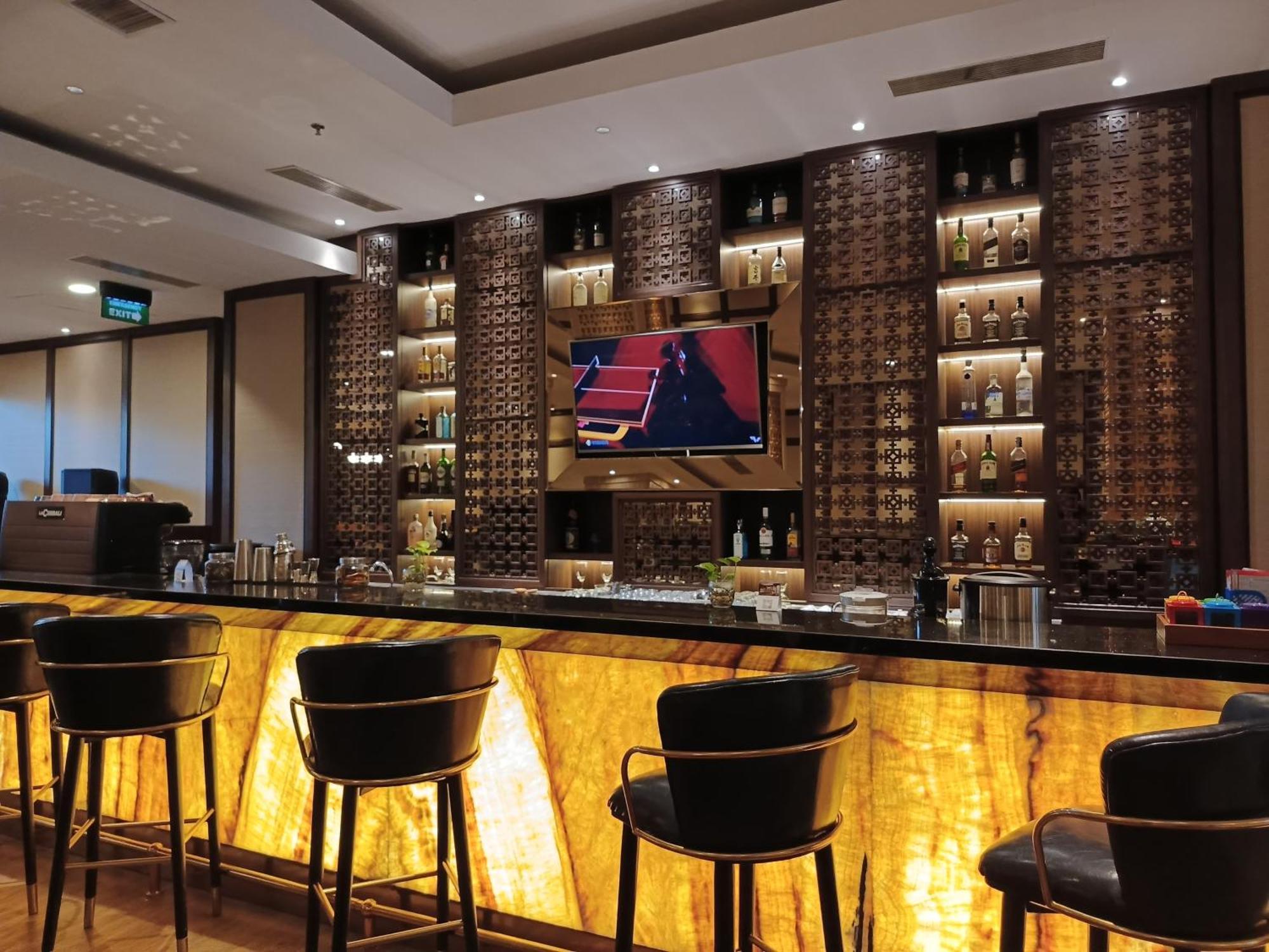 Hotel Chanti Managed By Tentrem Hotel Management Indonesia Semarang Eksteriør billede